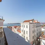Lapa Diplomatic Suites & Flats By Feel Lisboa